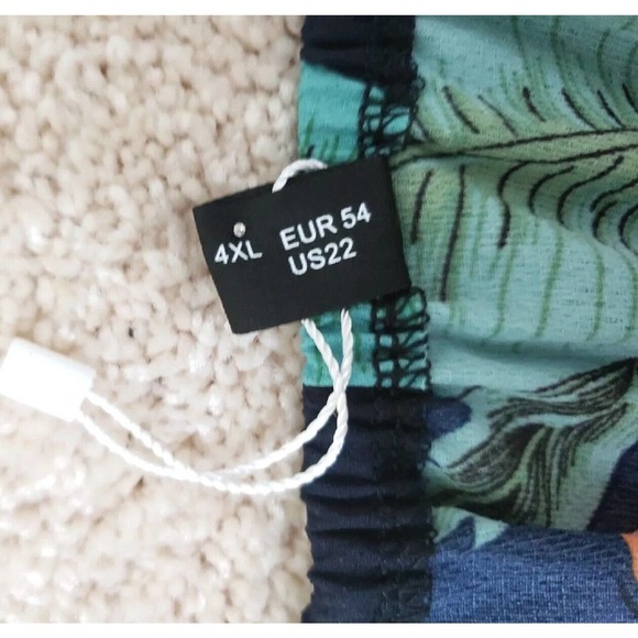 Bloom Chic ~Woman Plus Size 22~ Blue/Orange Floral Print Flare Dress Unlined. - Picture 11 of 12